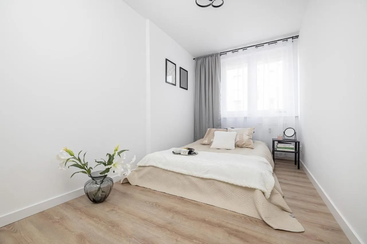 Apartment *Soft Home 3 Pokoje Obok Starowki* Gdansk