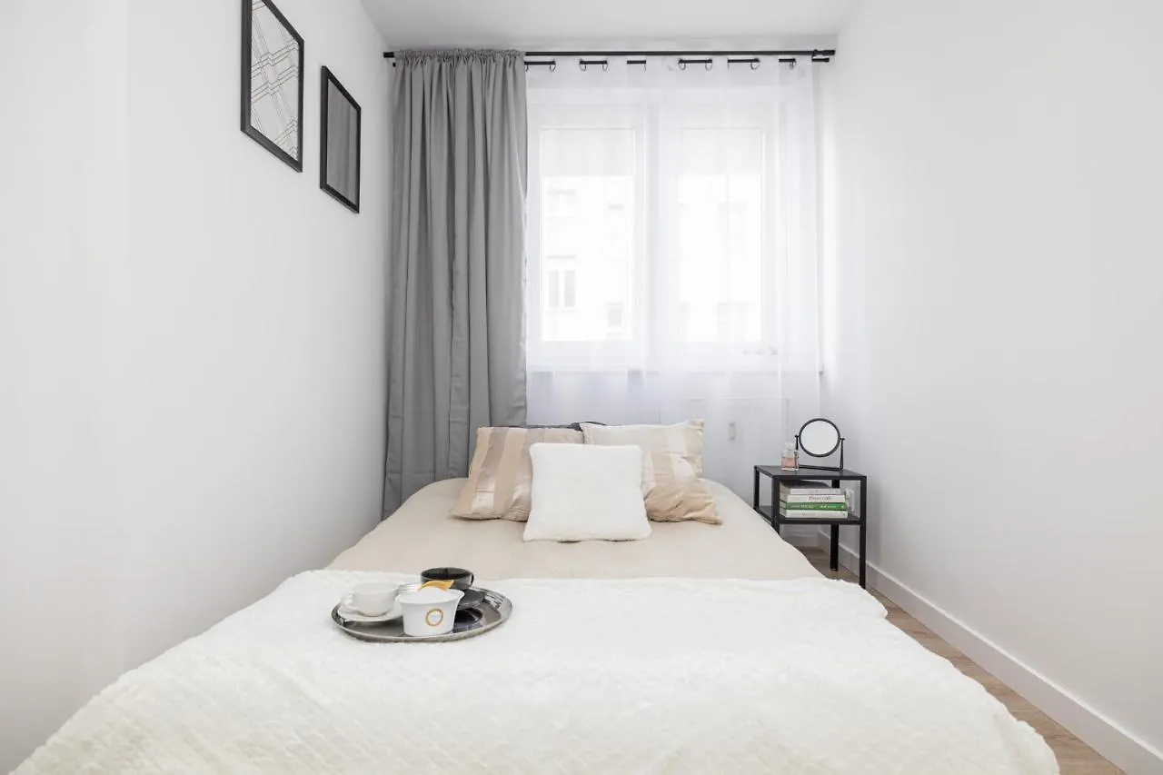 *Soft Home 3 Pokoje Obok Starowki* Gdansk Apartment